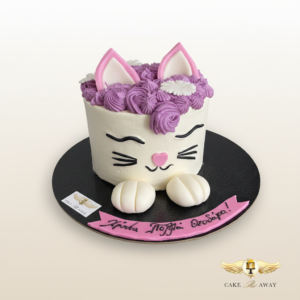 Cute Cat Face Cake